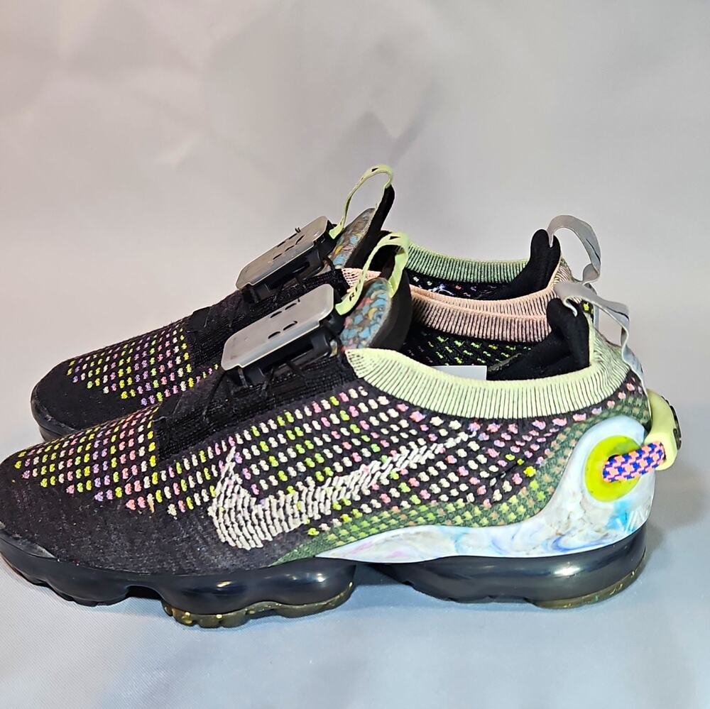Nike Air VaporMax 2020 Flyknit Black Multi Color Womens Shoe CT1933-001 Size 7.5